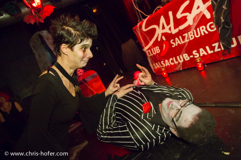 Halloween Salsaparty Salsa Club Salzburg im Jazzit, 2013-10-31; Foto: Chris Hofer, www.chris-hofer.com
